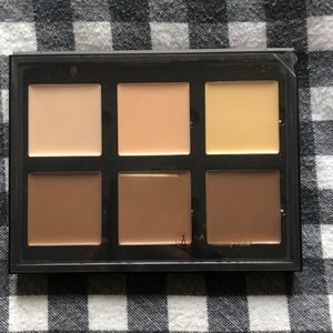 Anastasia Beverly Hills Light Cream Contour Kit